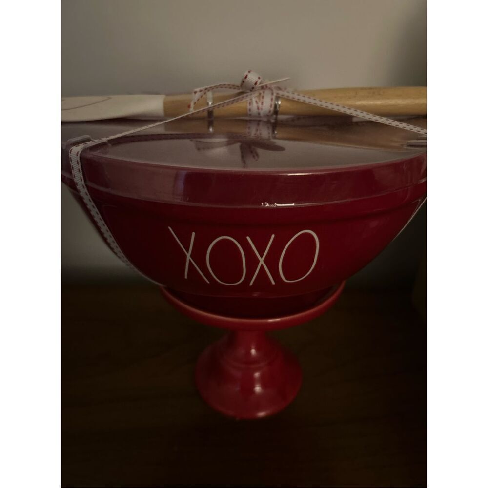 RAE DUNN RED W/ WHITE LL "XOXO" Valentine's Day Love Mixing Bowl & Spatula SET